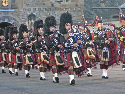 B9320513749Z.1_20160119172449_000_GGPD6Q1F9.1-0